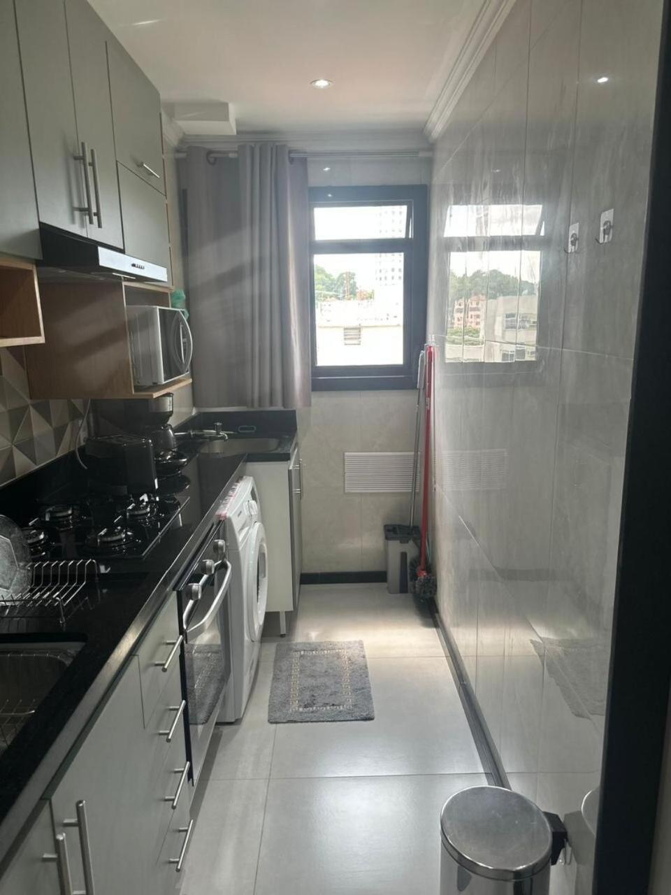 No Apartment